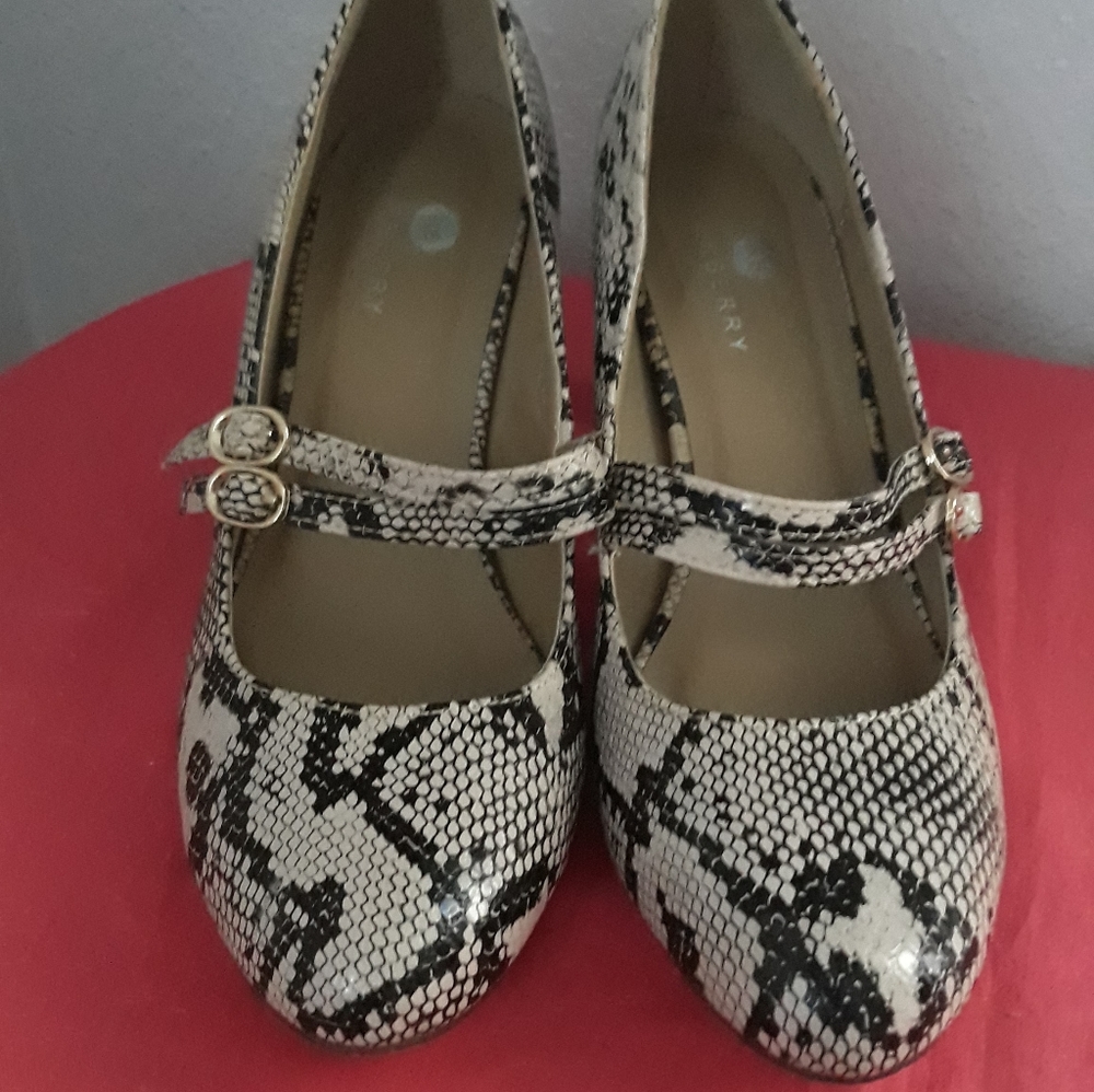 ❤❤ RIVERBERRY SHOES